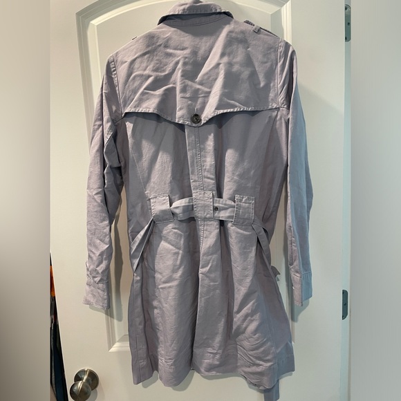 Cabi Tanner Trench in Silver Lake Blue size Small - Picture 2 of 3